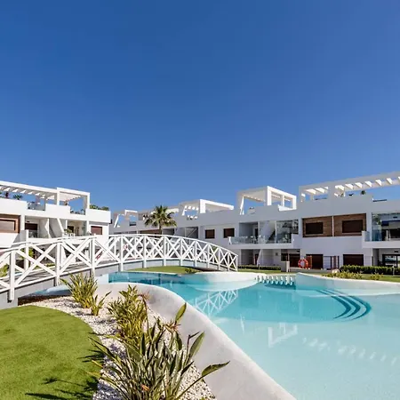 49 Laguna Apartment *